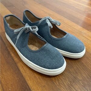 Lucky Brand Blue Canvas Flats